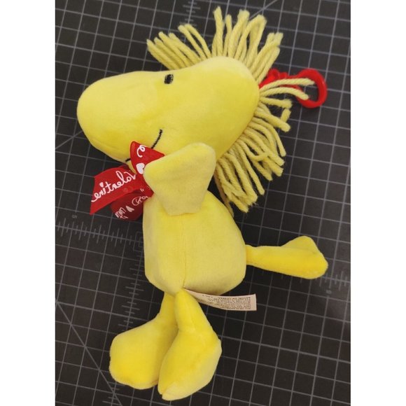 Valentine Woodstock From Peanuts Plush 8x5" Musical Keychain Linus and Lucy - Picture 3 of 12